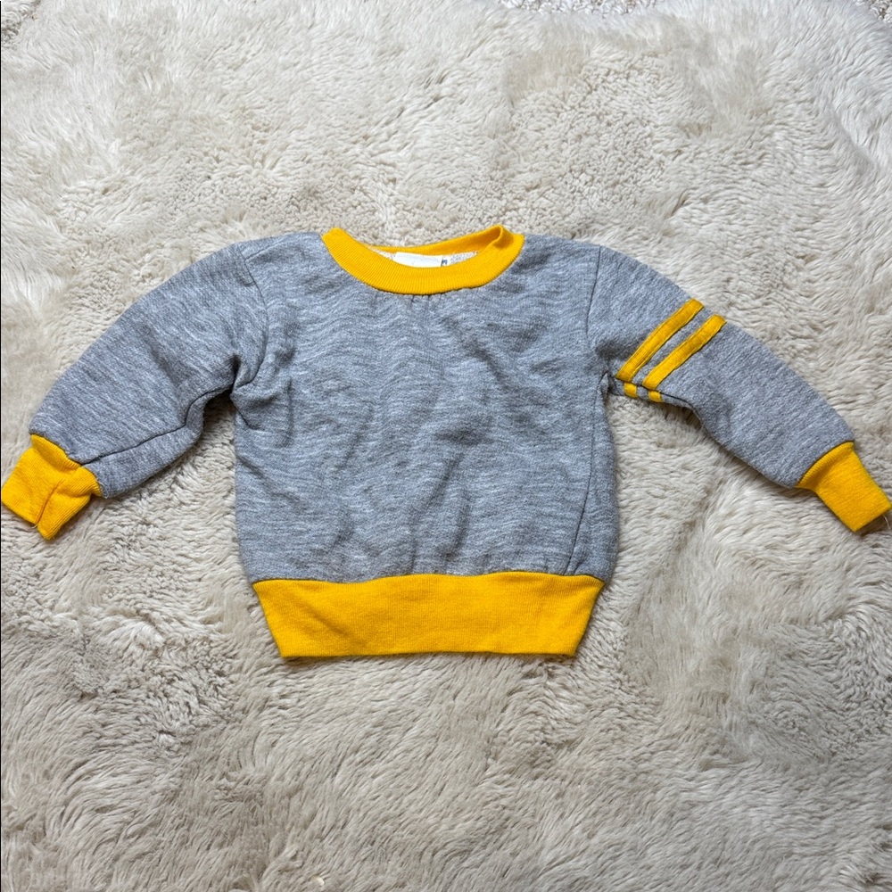 3T vintage 1980s sleepwear Gray and Yellow stripes on arm  Kids Sweatshirt